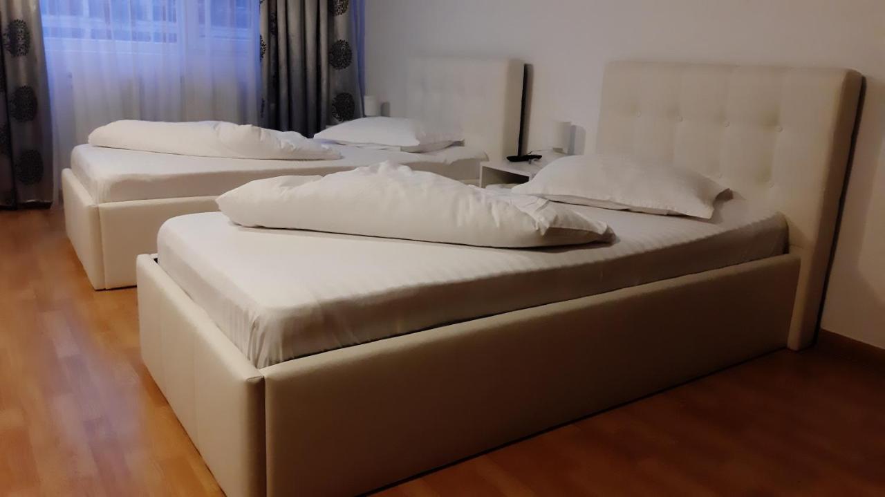 Casablanca Pansiyon Craiova Dış mekan fotoğraf