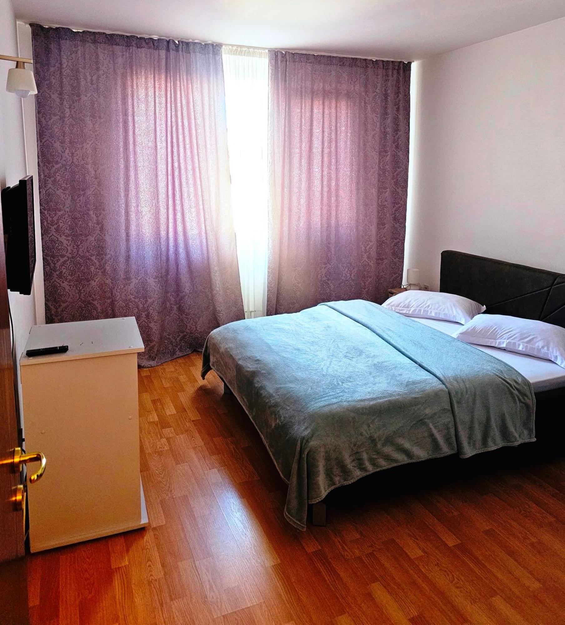 Casablanca Pansiyon Craiova Dış mekan fotoğraf